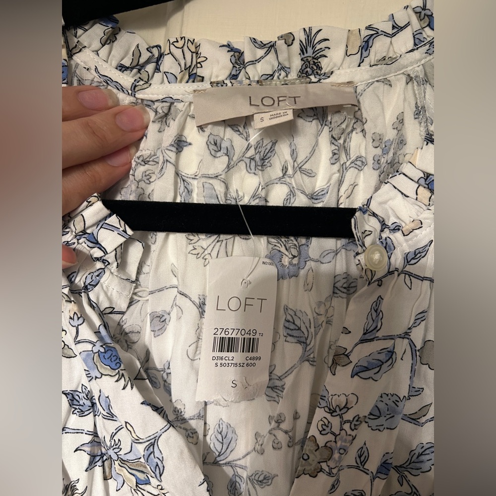 🆕 NWT LOFT Women's Ruffled Short Sleeve Floral Dress Midi Length White/Blue - Picture 8 of 11